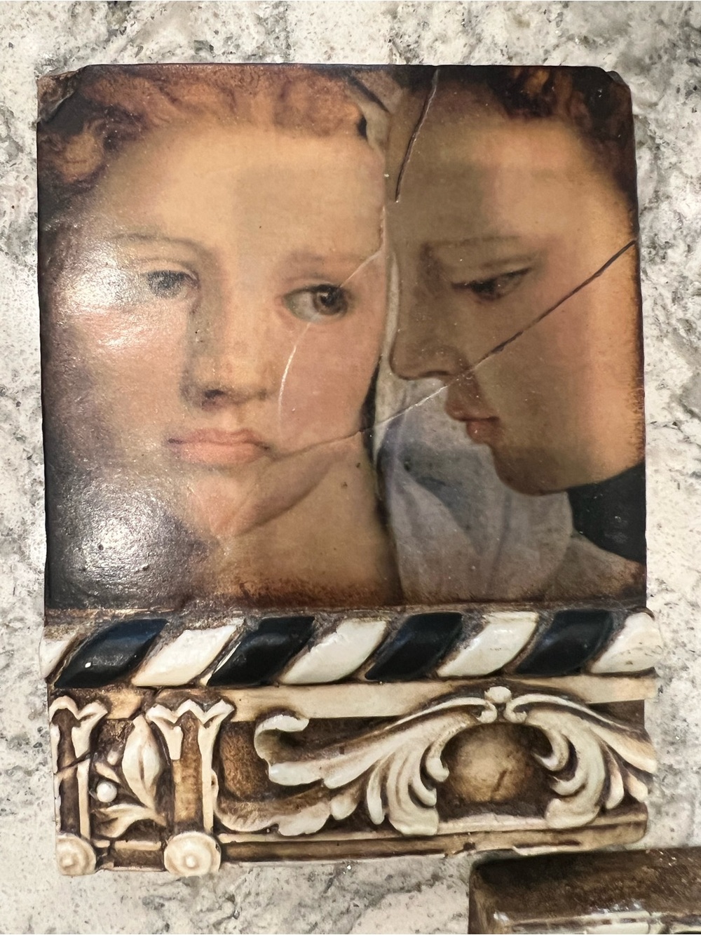 Sid Dickens Antique-Style Decorative Wall Plaque with Portrait Motif